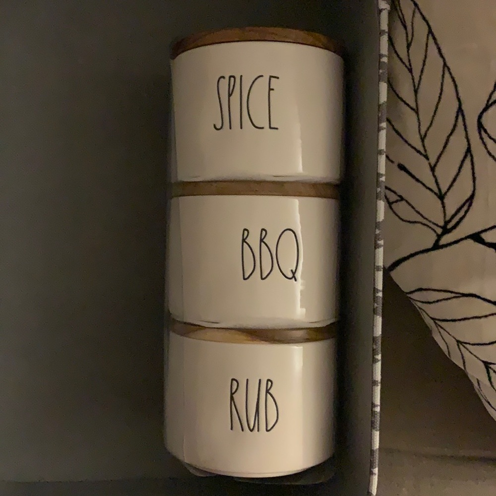 RAE DUNN “Spice + BBQ+ Rub” Stackable Canisters 🍁